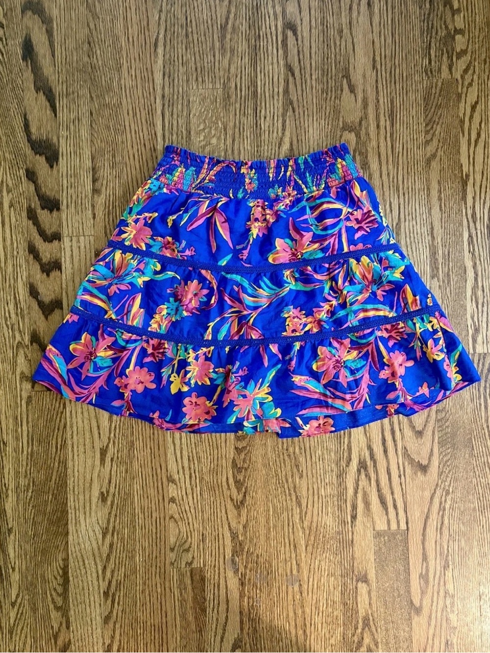 EUC J.Crew Women’s Size XS Smocked Tiered Mini Skirt 100% Cotton Blue Floral